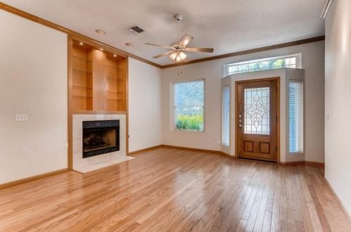 3902 Becker Ave, Austin, TX 78751-5209