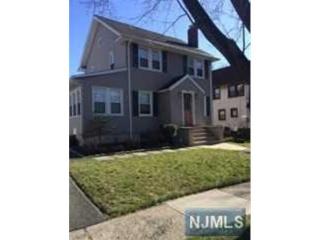 16 Suncrest Ave, Paterson NJ  07508-2443 exterior