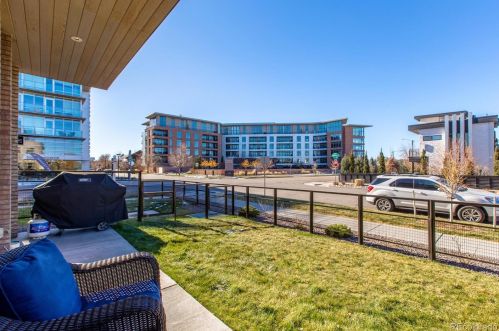 274 Monroe St, Denver CO  80206-5506 exterior