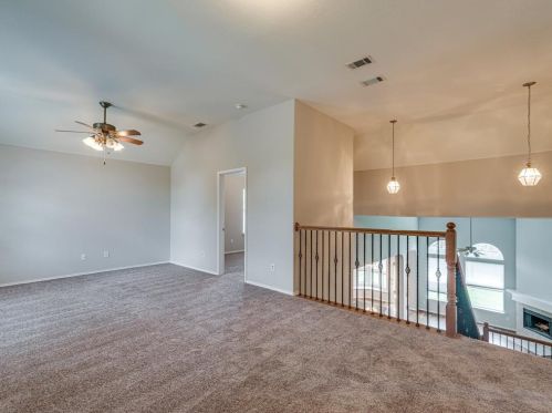 8313 Rolling Rock Dr, Fort Worth TX  76123-1891 exterior