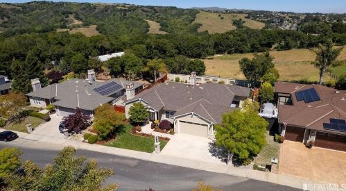 17360 Cardinal Ct, Hayward, CA 94546-1354