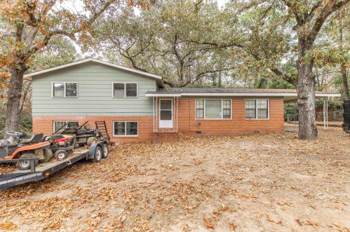 102 Hawthorne Rd, Warner Robins, GA 31093-2816