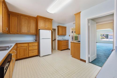 19 Linda Ave, San Rafael, CA 94903-4209