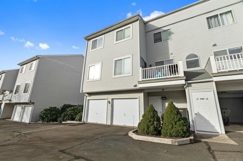 57 Staffordshire Commons Dr, Wallingford, CT 06492-1755