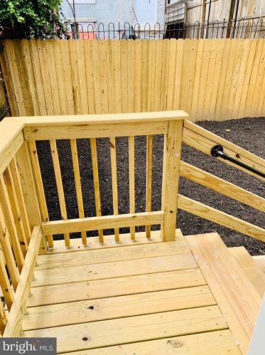 5316 12 St, Philadelphia PA 19122-4003 exterior