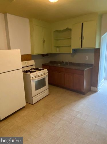1740 Princeton St, Trenton NJ  08648 exterior