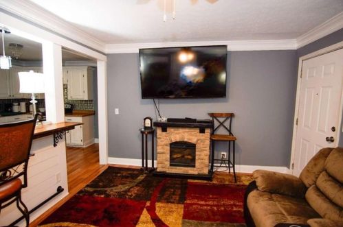 2039 Scott Brown Rd, Fairmount GA  30139-3918 exterior
