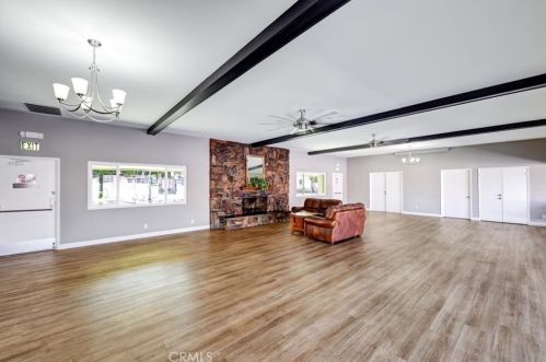 229 Palos Verdes Dr, Santa Ana CA  92704-2465 exterior