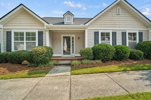 3826 Pine Village Pl, Loganville, GA 30052-8625