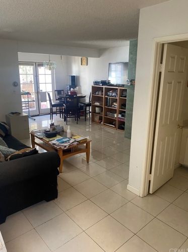 11320 Dale St, Garden Grove, CA 92841-1511