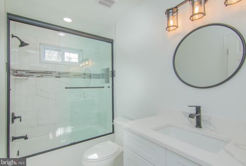 19214 Mockingbird Heights Rd, Triangle VA  22172-2207 exterior