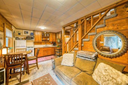 15873 Shore Dr, Truckee, CA 96161-3530