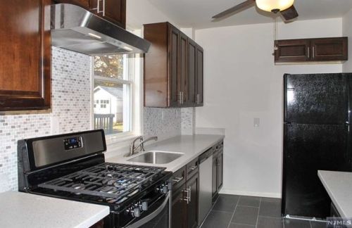 175 Jerome Pl, Bloomfield, NJ 07003-4915