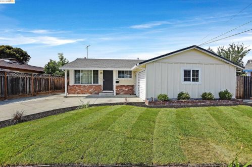1753 Egret Ct, Hayward, CA 94545-4907