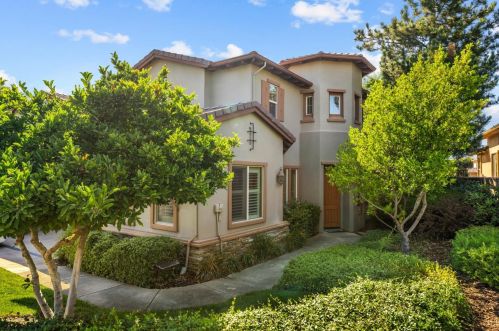 208 Gamay Pl, Folsom, CA 95762-7713