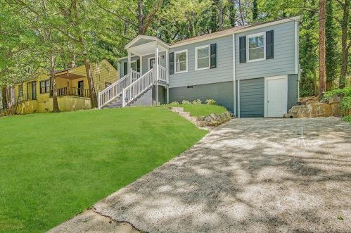 2836 Harlan Dr, Atlanta GA  30344-3704 exterior