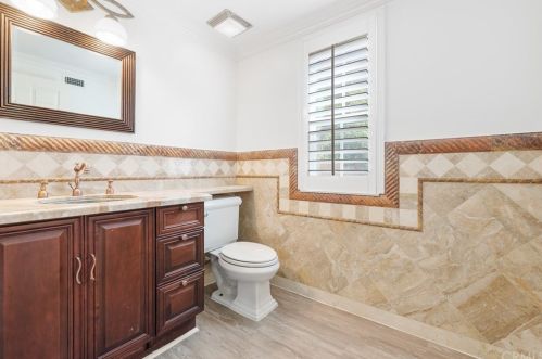 105 Bottlebrush, Irvine CA  92603-0688 exterior