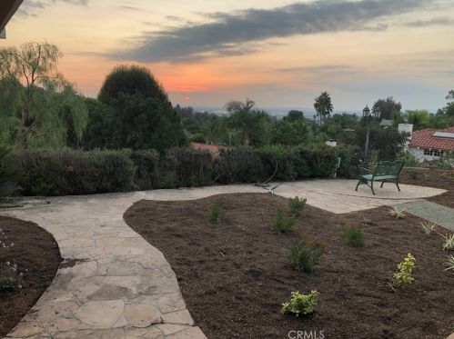 473 Country Hill Rd, Anaheim CA  92808-1353 exterior