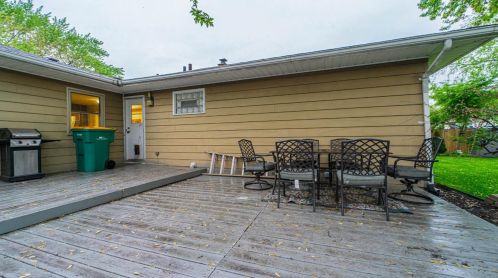 9601 Dogwood Dr, Hammond IN 46321-3709 exterior