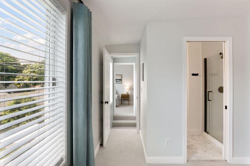 2106 Highland Pkwy, Saint Paul MN  55116-1311 exterior