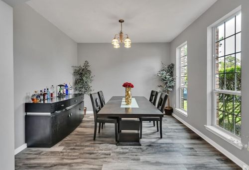 2204 Signal Hill Dr, Pearland, TX 77584-1671