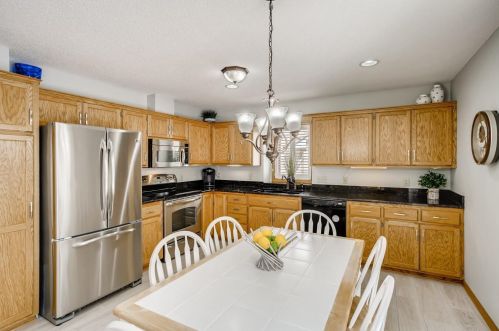 1252 Bucher Ave, Saint Paul MN  55126-8436 exterior