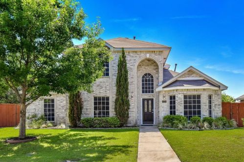 2311 Norwich Dr, Carrollton, TX 75006-2632