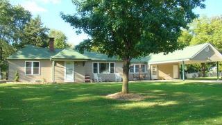 461 5th St, Summersville, MO 65571-9219