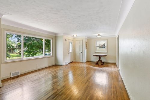 1728 Clear Ave, Saint Paul MN  55106-2224 exterior