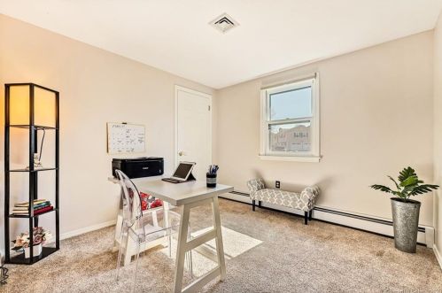 35 Nancy Dr, Wapping CT  06074-4244 exterior