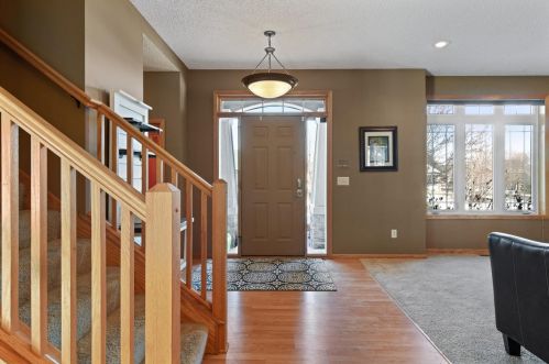 9670 Gander Ln, Minnetrista, MN 55375