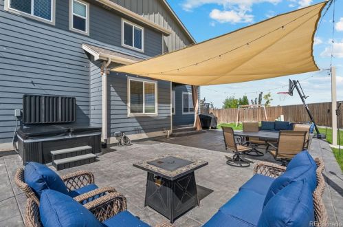 9724 Eagle Creek Cir, Denver CO  80022-6223 exterior