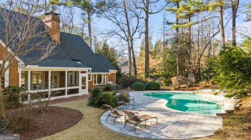 7660 Ball Mill Rd, Atlanta GA  30350-4406 exterior