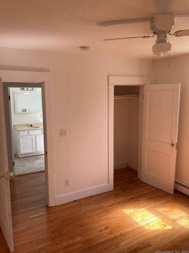 4 Pleasant St, Killingly CT  06241-1605 exterior