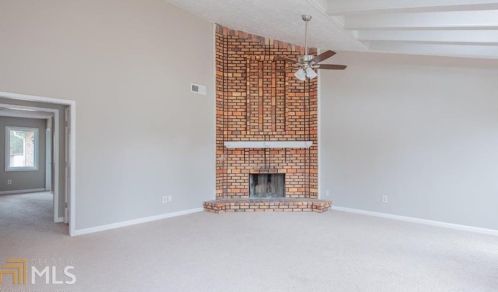 2599 Fieldstone View Ln, Conyers GA  30013-2136 exterior