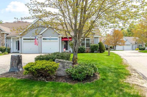 32 Ash Dr, Kingston, NH 03848-3350