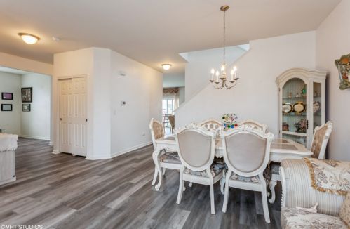 533 Northgate Ln, Joliet, IL 60404