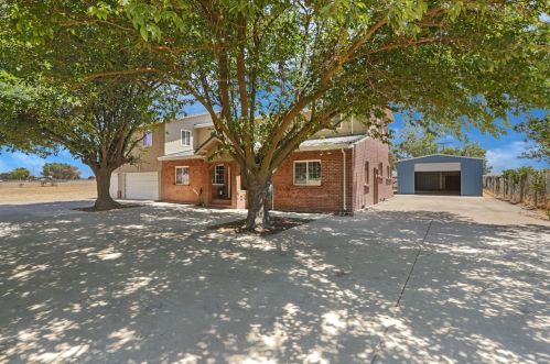 21252 Thornton Rd, Lodi, CA 95242-9630