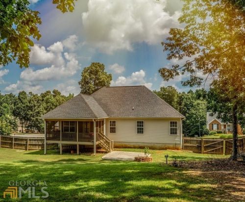 114 Greenfield Ct, Carrollton, GA 30116-4717
