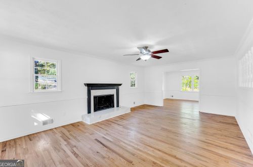 543 Charing Cross Dr, Marietta GA  30066-2556 exterior