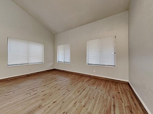 4822 Tealwood Cir, Garland TX  75043-3363 exterior