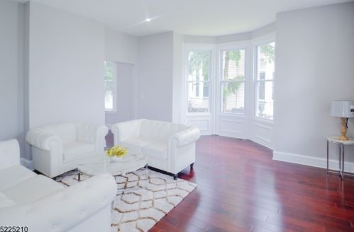 9 James St, Montclair NJ  07042-2901 exterior