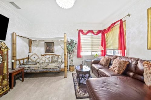 11364 Pondhurst Way, Riverside CA  92505-3471 exterior