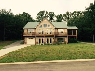 320 Mountain View Cir, Ocoee, TN 37361-3467