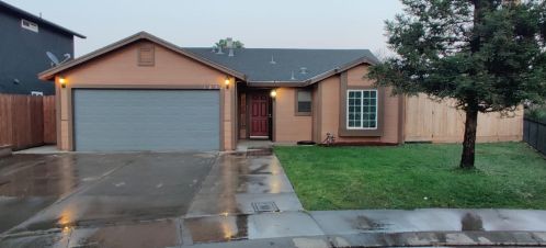 1832 Ipswich Way, Modesto, CA 95358-6916