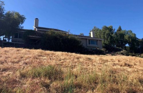 8040 Harmony Grove Rd, Escondido, CA 92029-4816