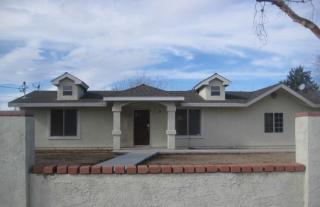 9564 Verdugo Ave, Hesperia CA  92345-5626 exterior