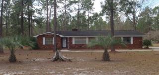 115 Knotty Pine Dr, Jesup, GA 31545-6951