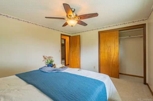 98 Button Rock Rd, Lyons CO  80540-8278 exterior