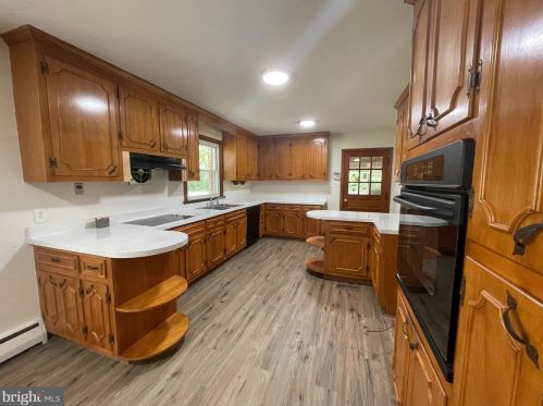 8281 Dahlgren Rd, Owens, VA 22485-3500